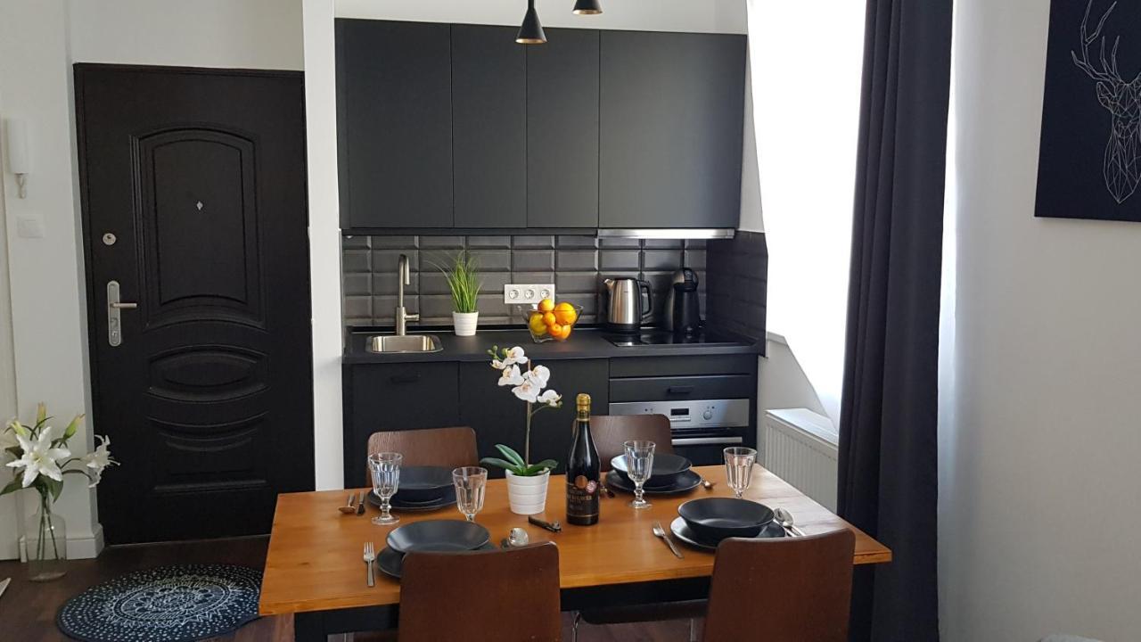 Boutique Apartman I Eger Bagian luar foto
